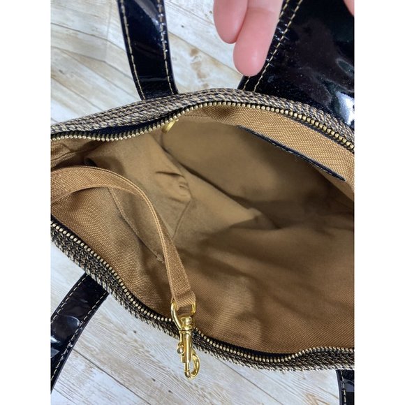 Eric Javits New York Braided Straw Patent Leather Trim Bucket Purse Handbag Bag - Picture 8 of 14